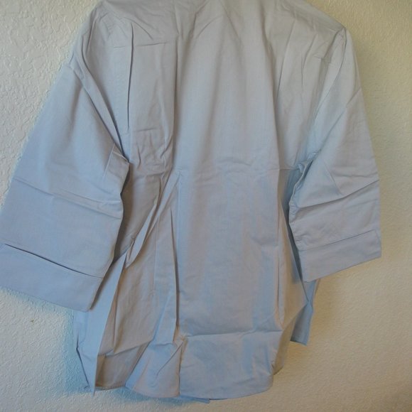 Edwards | Stretch Broadcloth Blouse in Platinum M-L-XL #5033 NWT - Picture 3 of 5